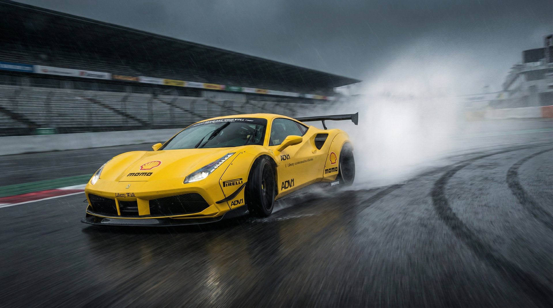 海角网雨战赛道视频